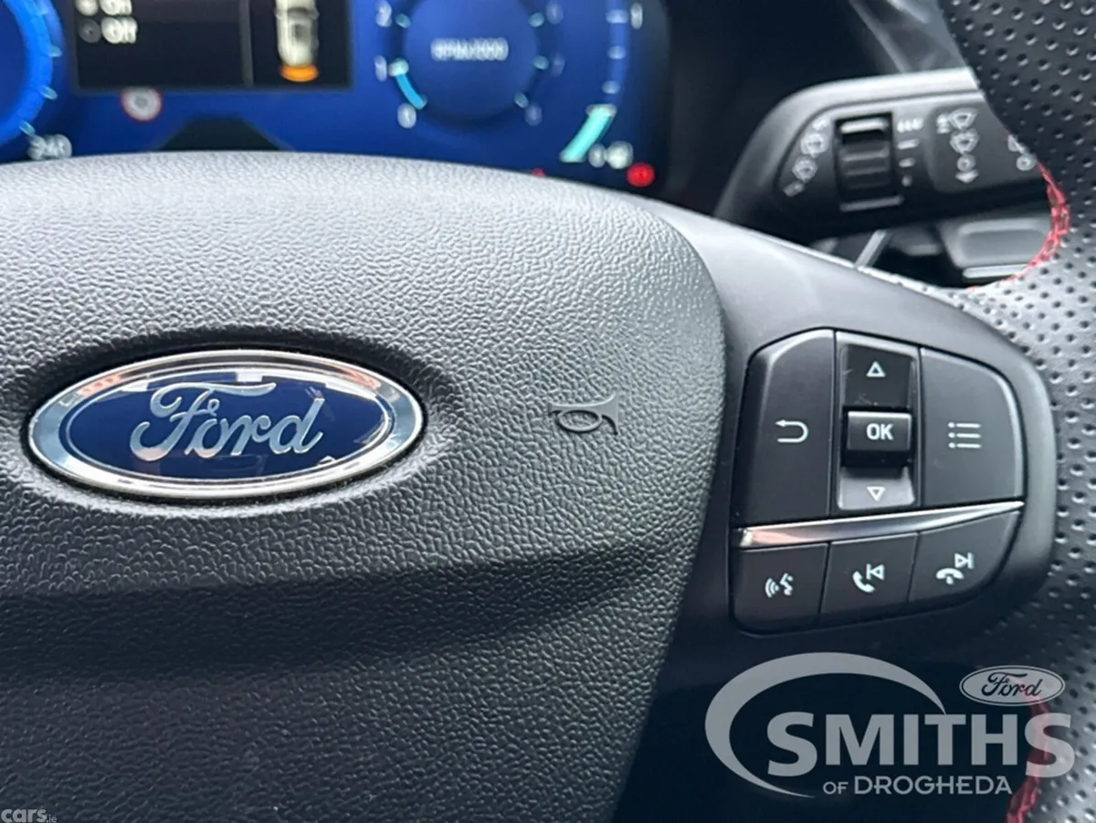Ford Puma MPV, Petrol Hybrid, 2022, Blue