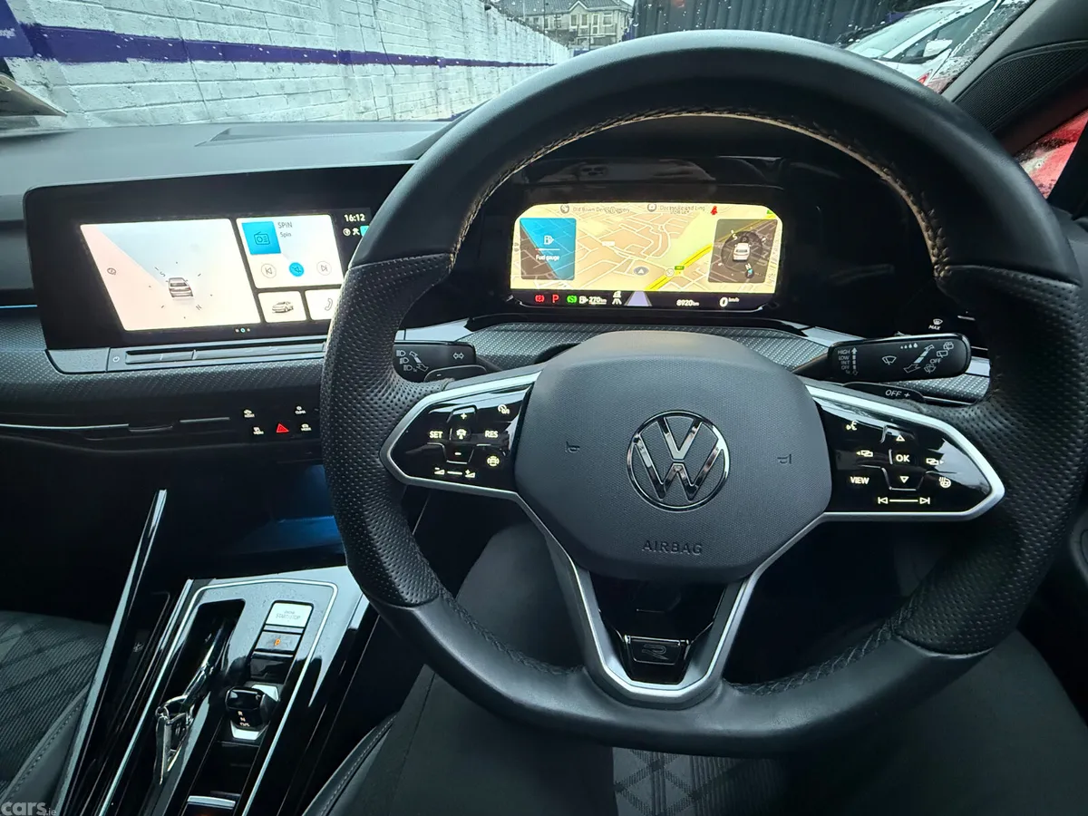 Volkswagen Golf Estate, Diesel, 2024, Grey