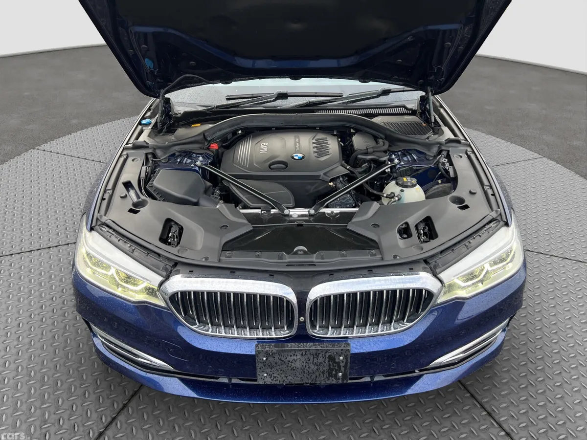 BMW 5-Series Saloon, Diesel, 2017, Blue