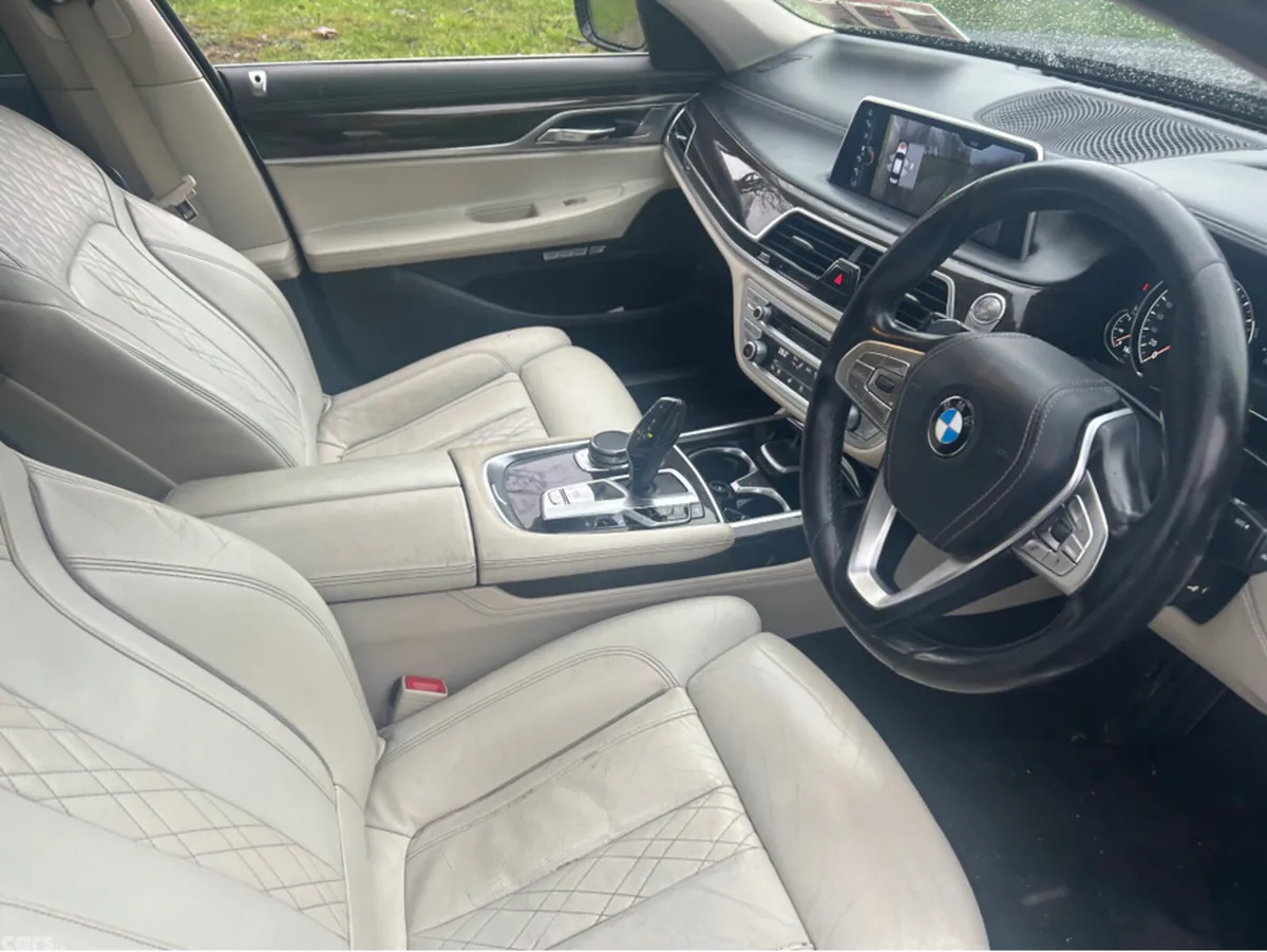 BMW 7-Series Saloon, Diesel, 2016, Black