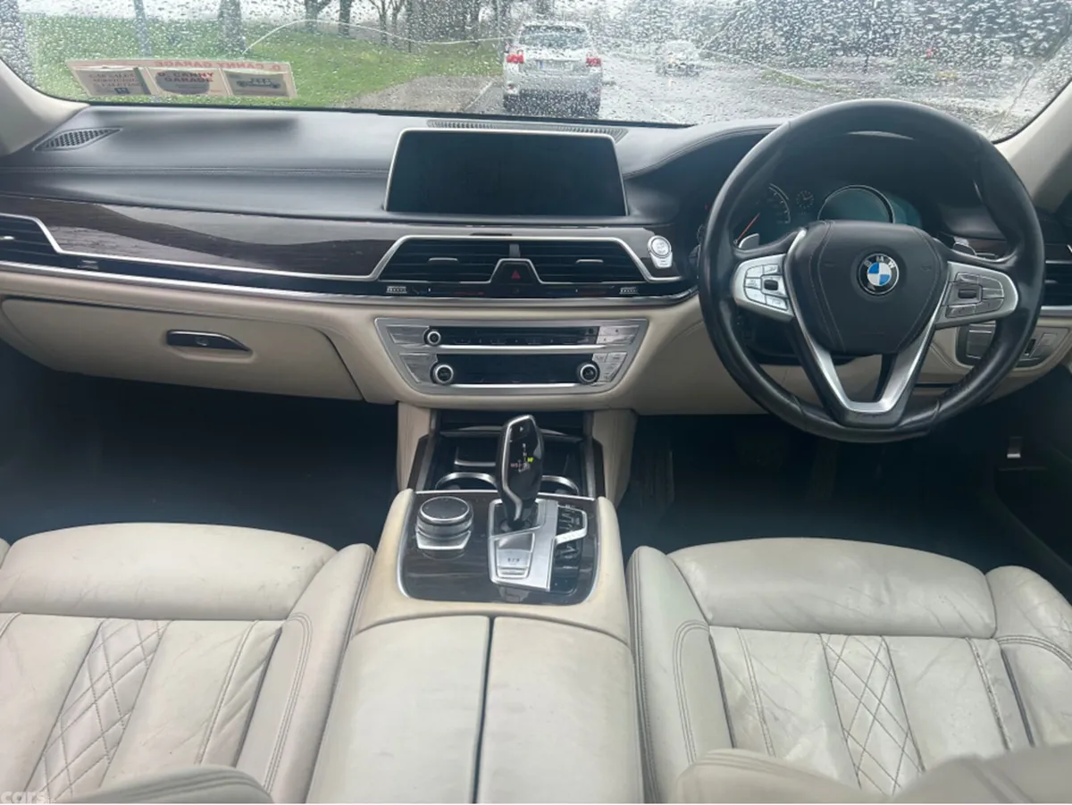 BMW 7-Series Saloon, Diesel, 2016, Black