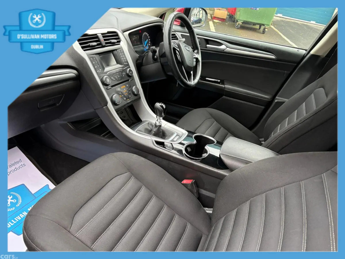Ford Mondeo Hatchback, Diesel, 2016, Red