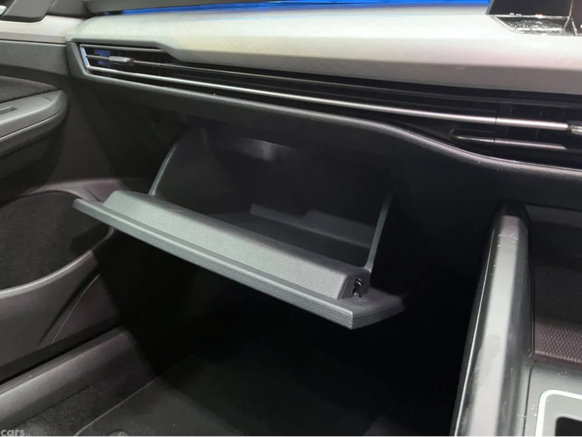 Volkswagen Golf Hatchback, Diesel, 2024, White