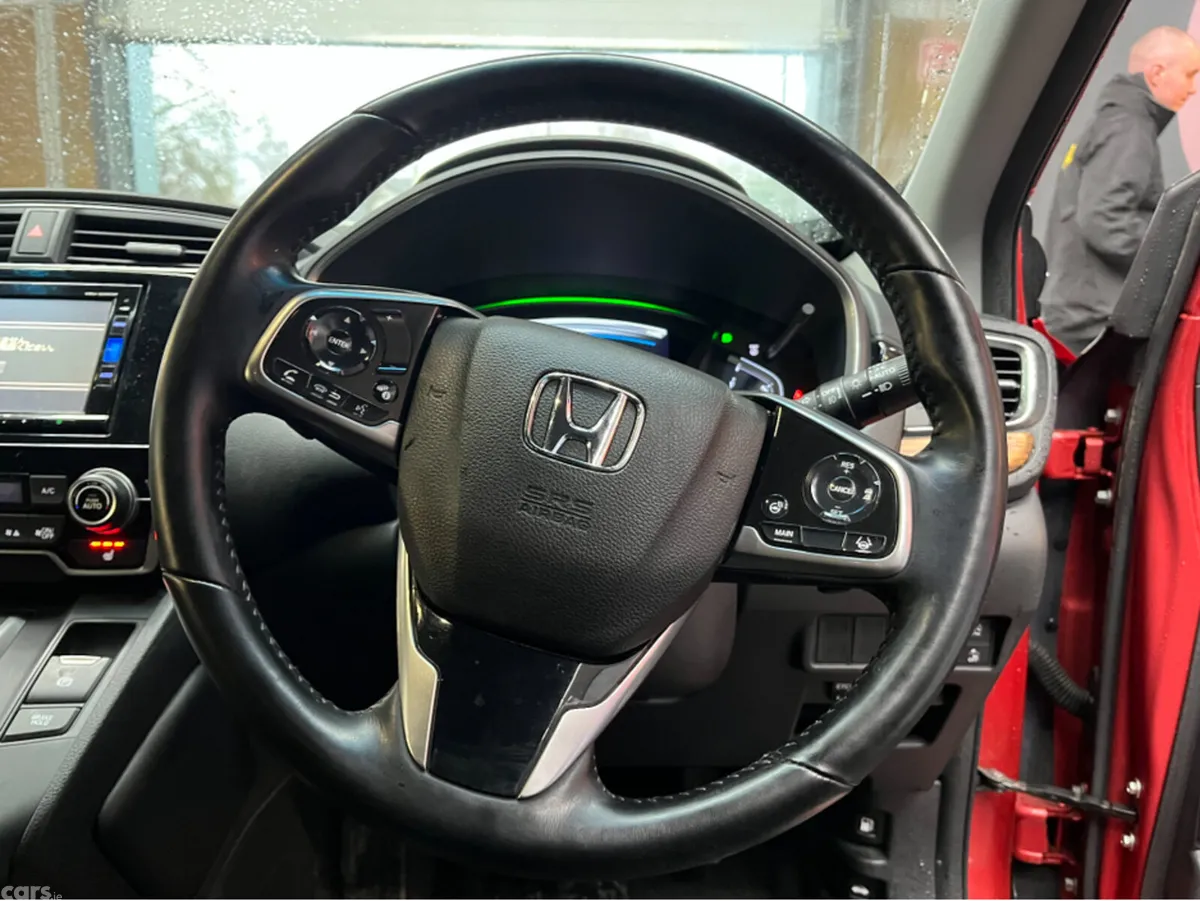 Honda CR-V SUV, Petrol Hybrid, 2022, Red
