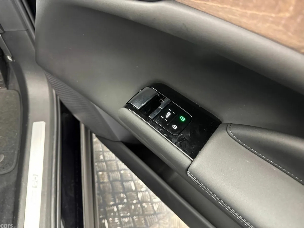 Volvo ES90 Saloon, Electric, 2027, Black