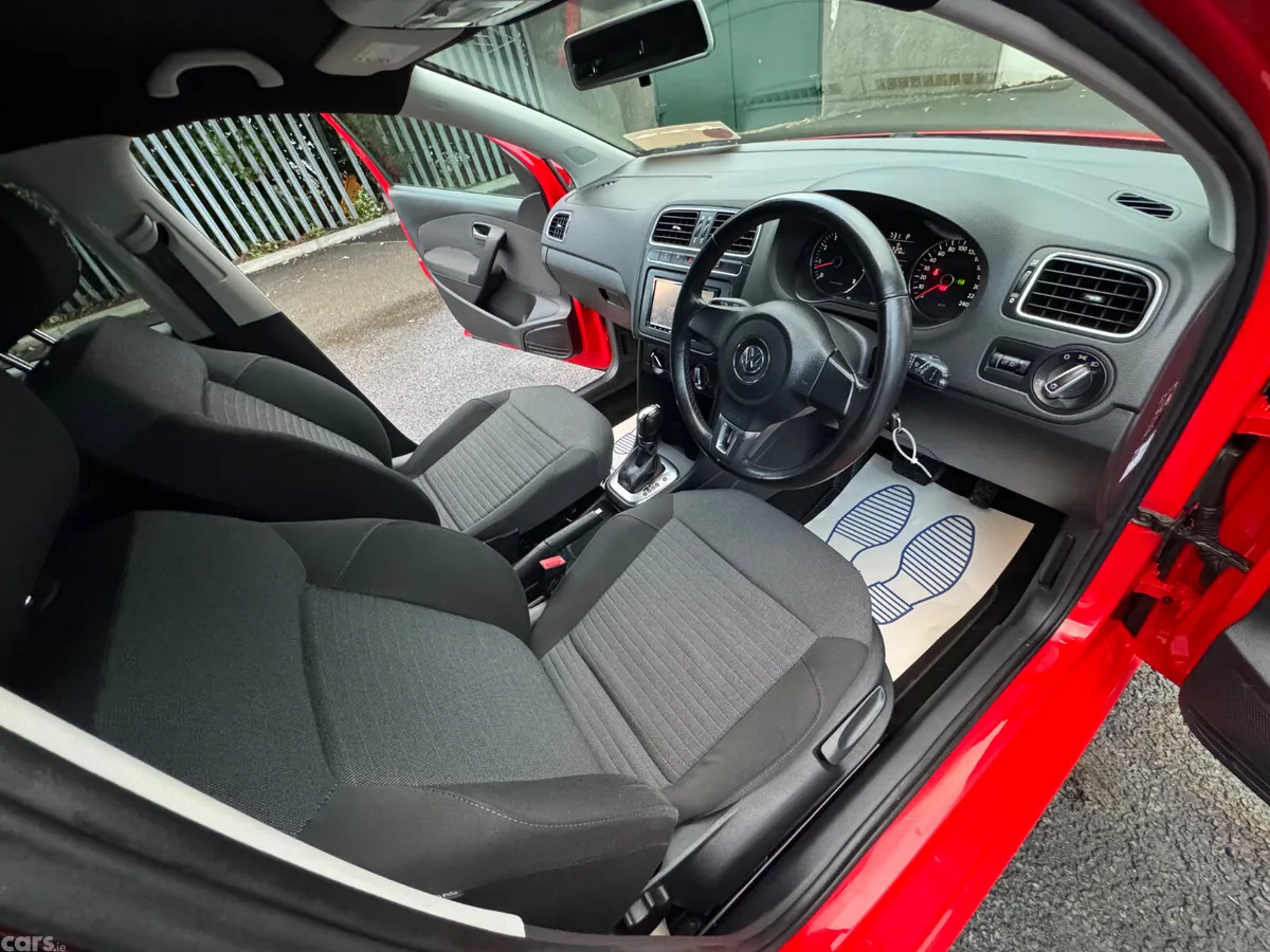 Volkswagen Polo Hatchback, Petrol, 2013, Red