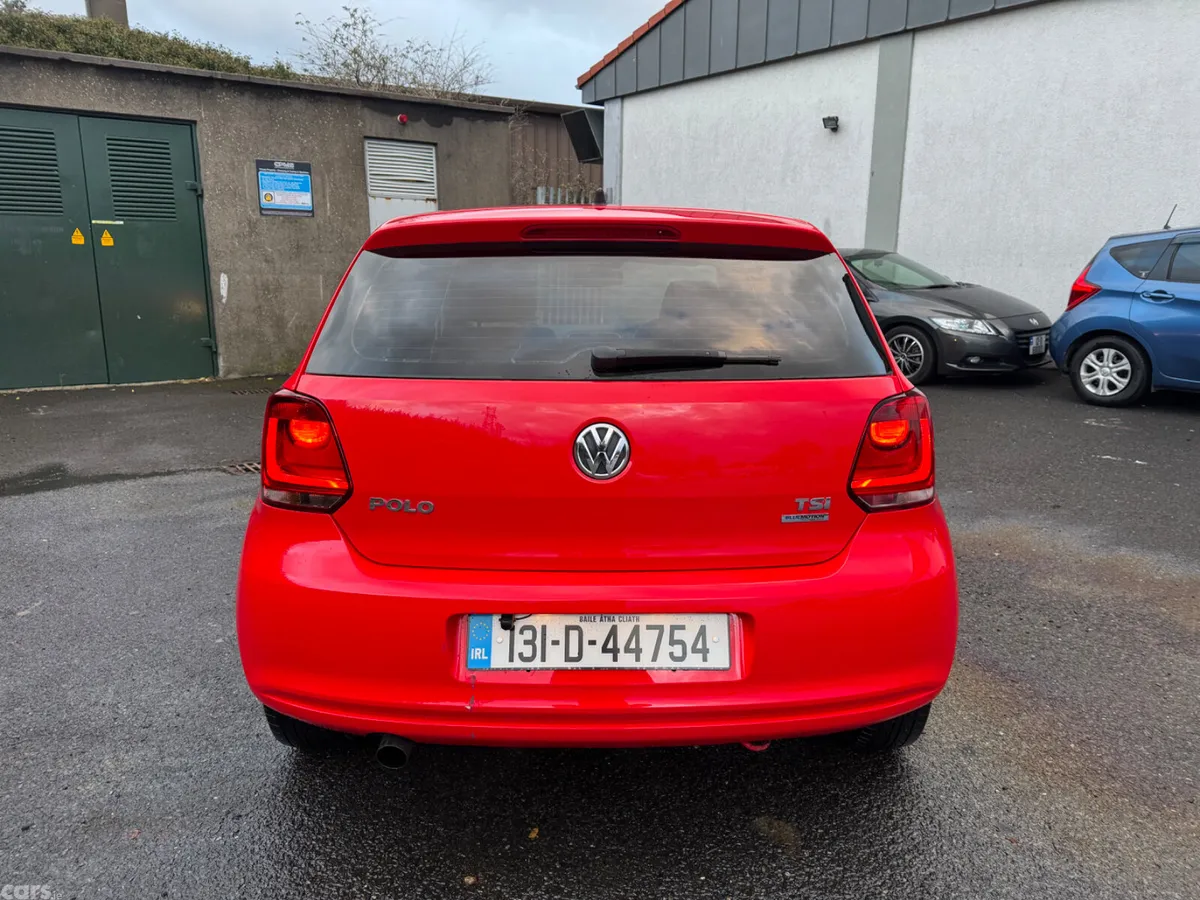 Volkswagen Polo Hatchback, Petrol, 2013, Red