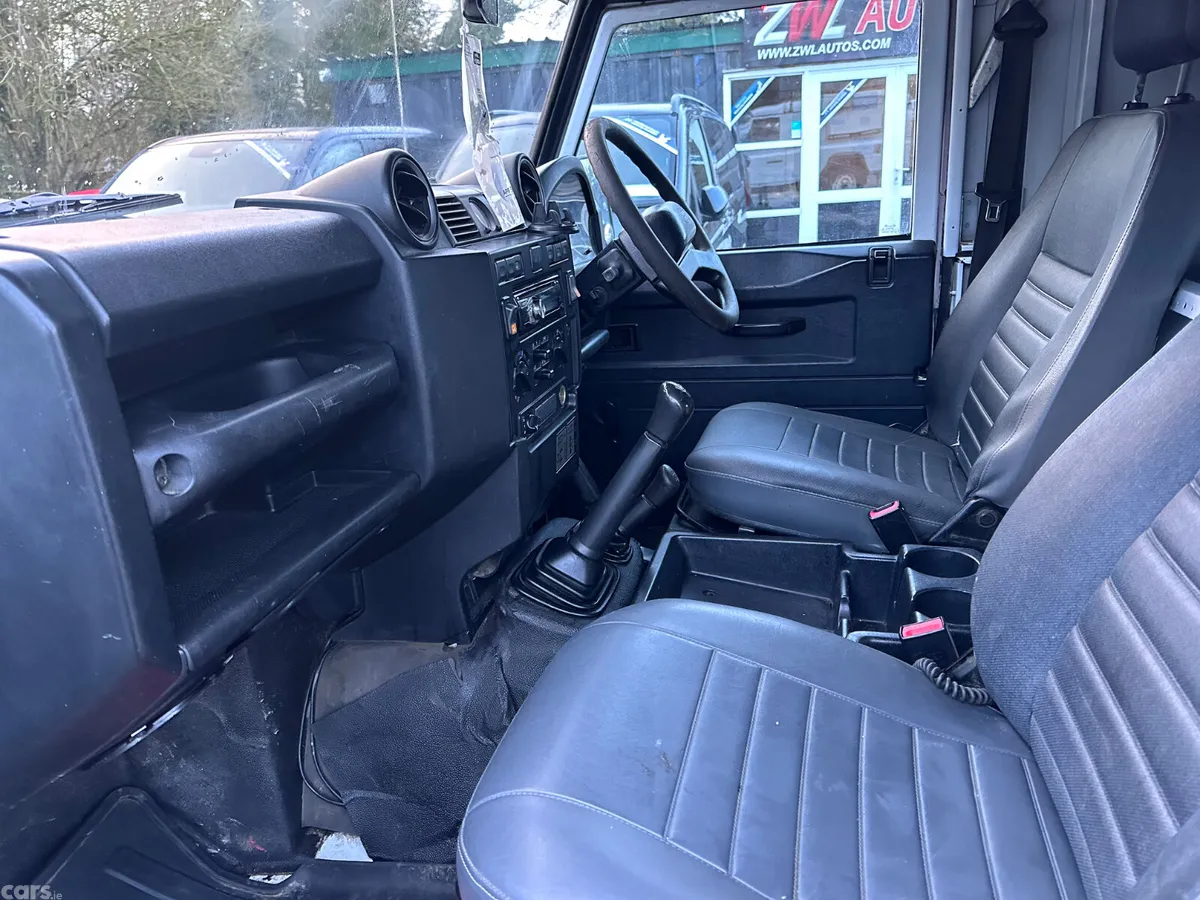 Land Rover Defender SUV, Diesel, 2012, White