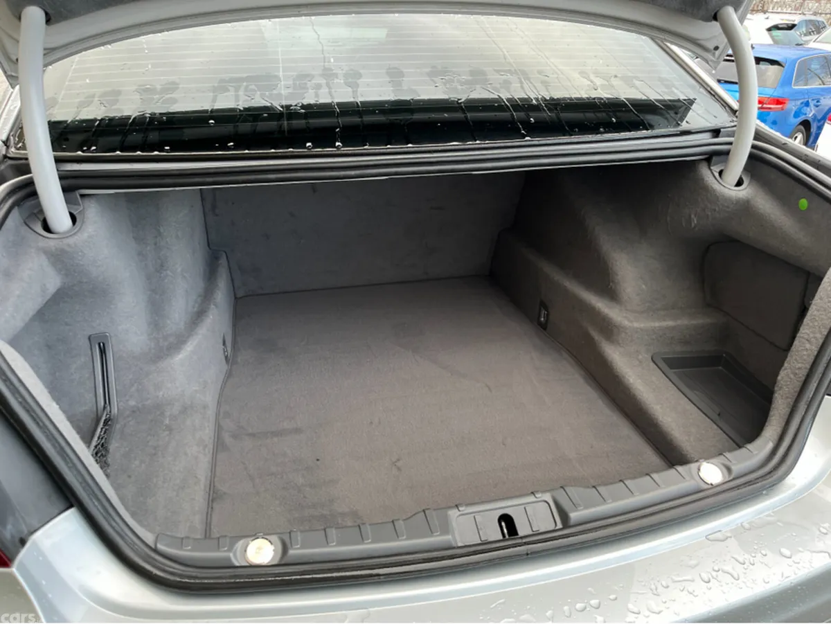 BMW 7-Series Saloon, Diesel, 2015, Silver