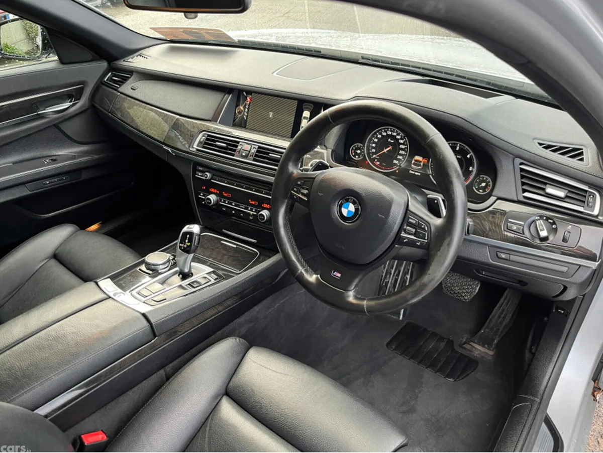 BMW 7-Series Saloon, Diesel, 2015, Silver