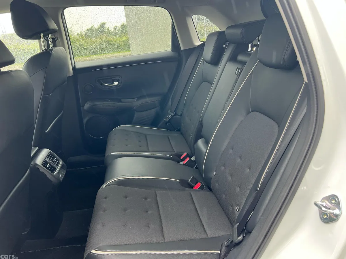 Honda ZR-V SUV, Petrol Hybrid, 2025, White