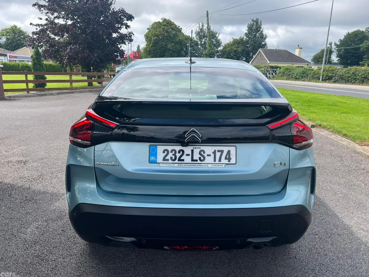 Citroen C4 Hatchback, Petrol, 2023, Blue
