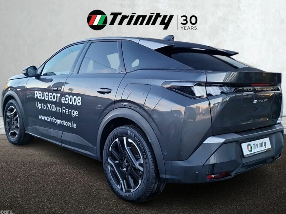 Peugeot 3008 SUV, Electric, 2026, Grey