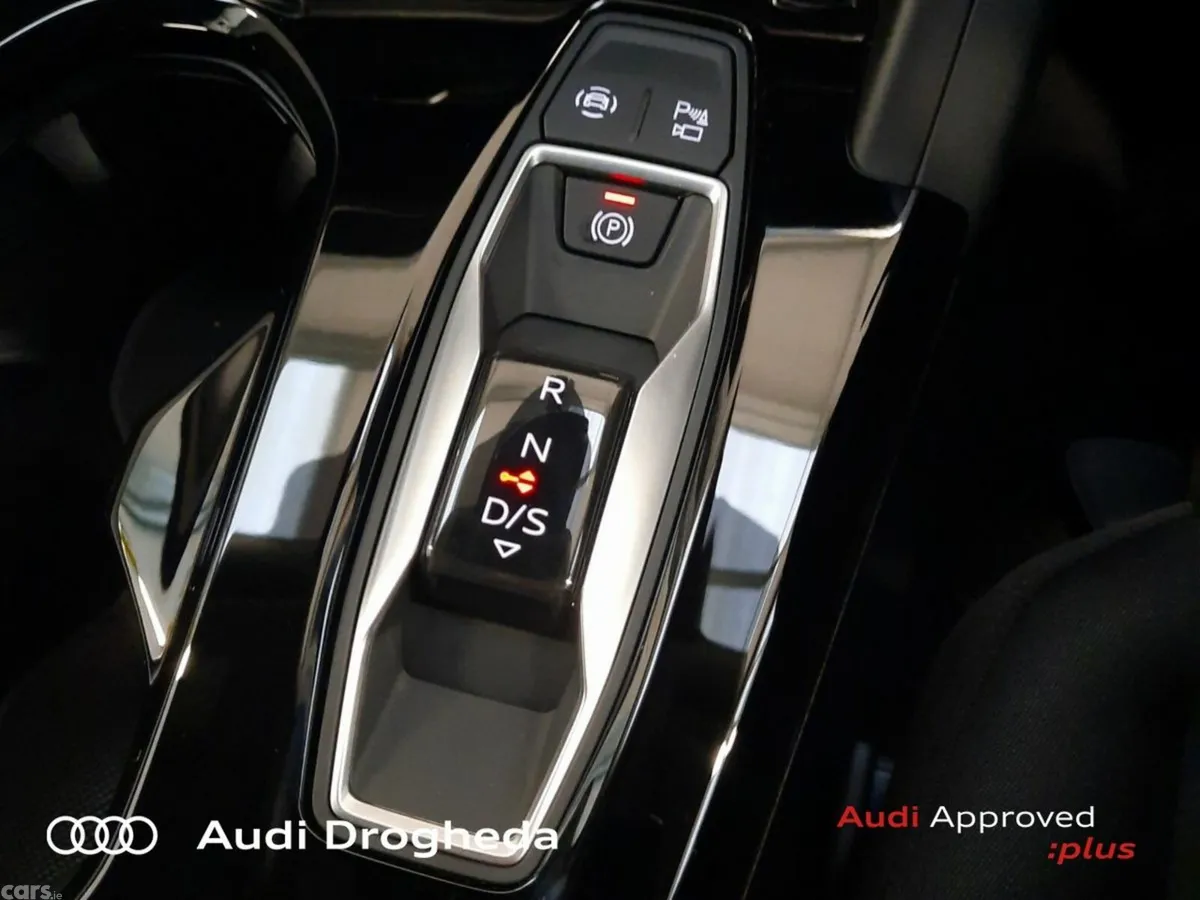 Audi Q5 SUV, Petrol, 2026, White