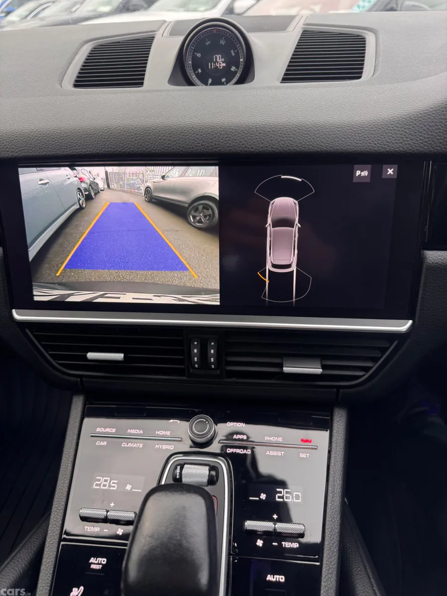 Porsche Cayenne SUV, Petrol Plug-in Hybrid, 2020, Grey