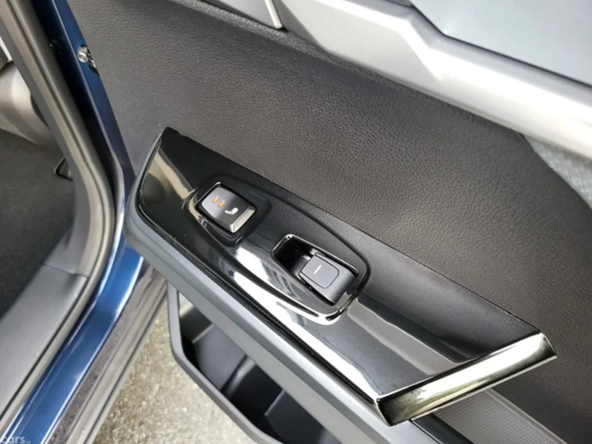 KGM Torres EVX SUV, Electric, 2025, Blue