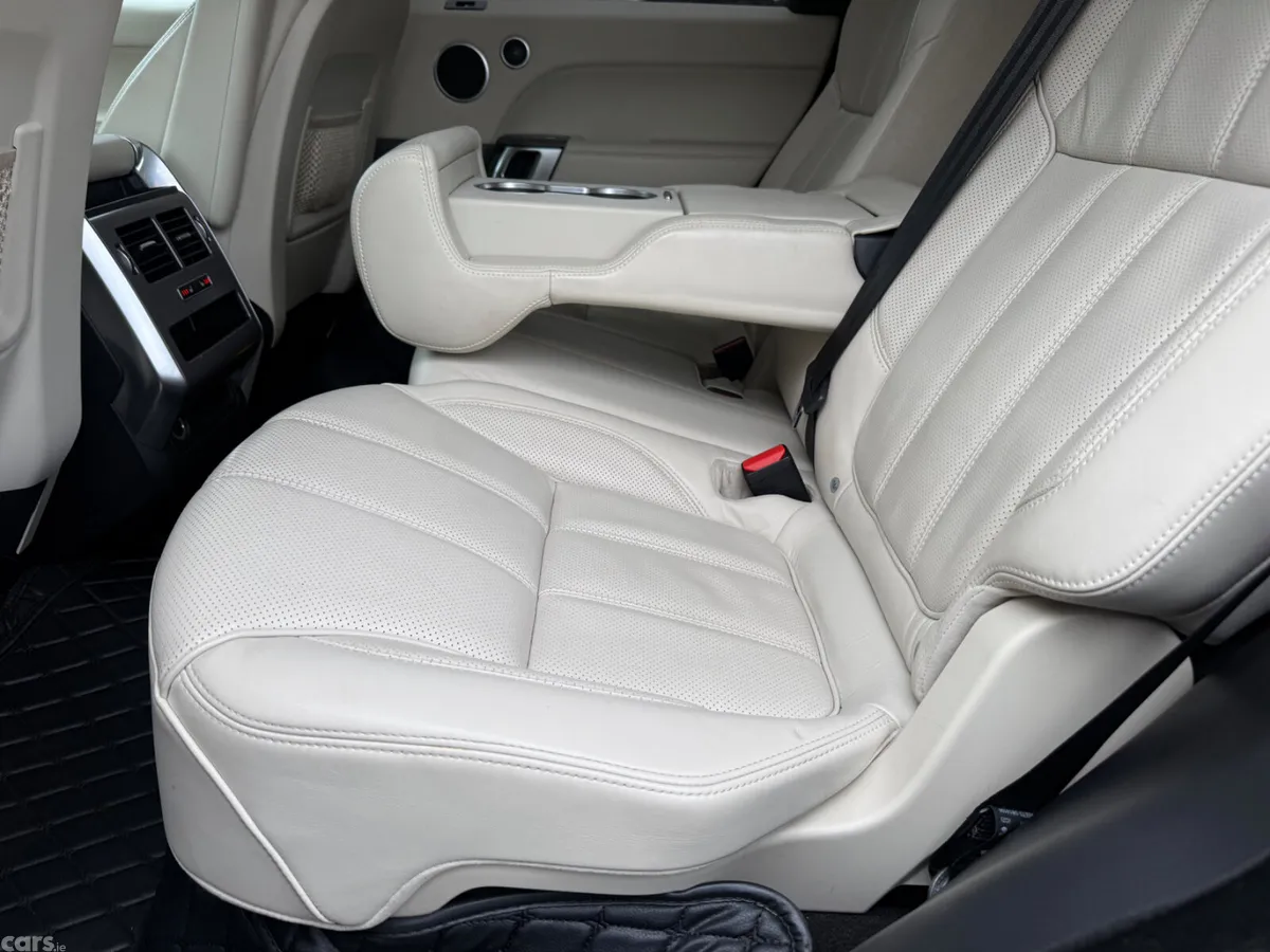 Land Rover Range Rover Sport SUV, Diesel, 2014, Grey