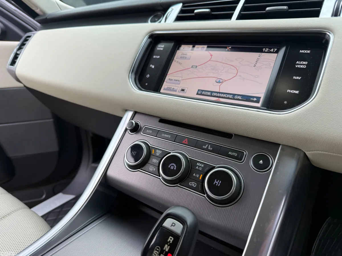 Land Rover Range Rover Sport SUV, Diesel, 2014, Grey