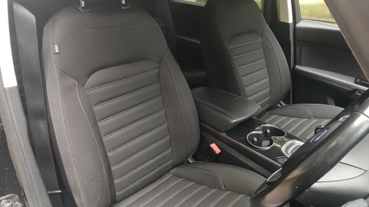 Ford Galaxy MPV, Diesel, 2020, Black