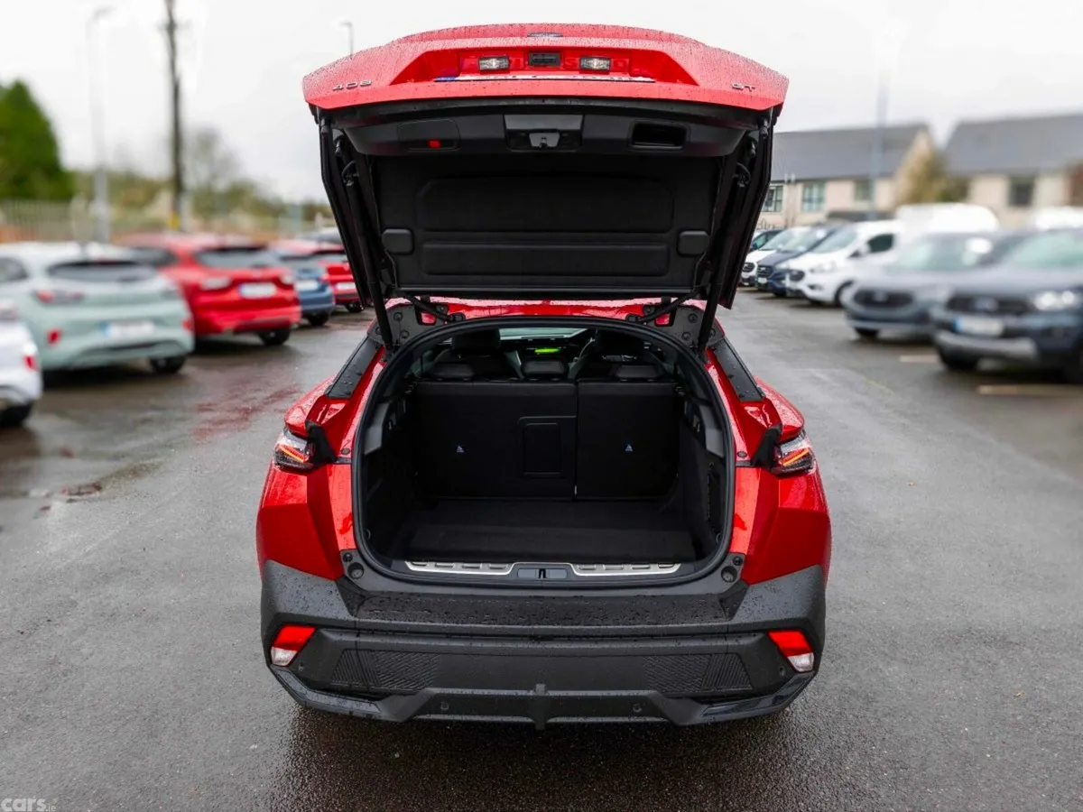 Peugeot 408 Hatchback, Petrol, 2026, Red