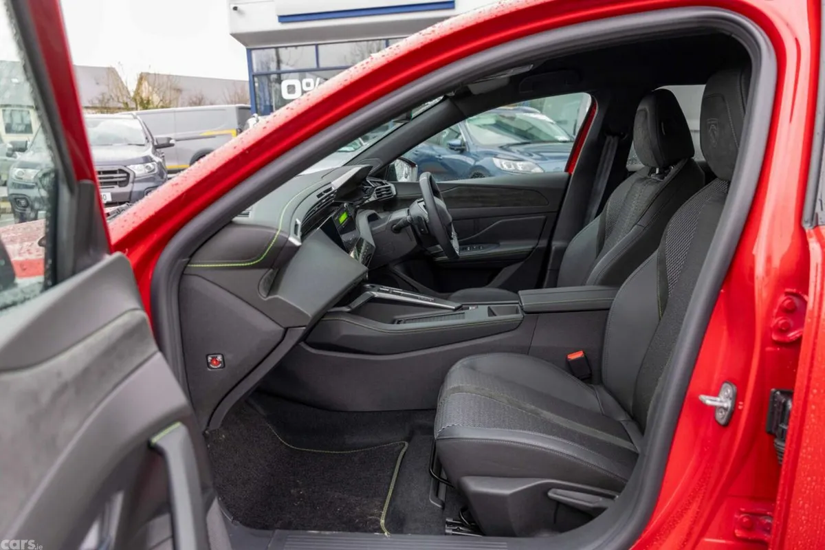 Peugeot 408 Hatchback, Petrol, 2026, Red