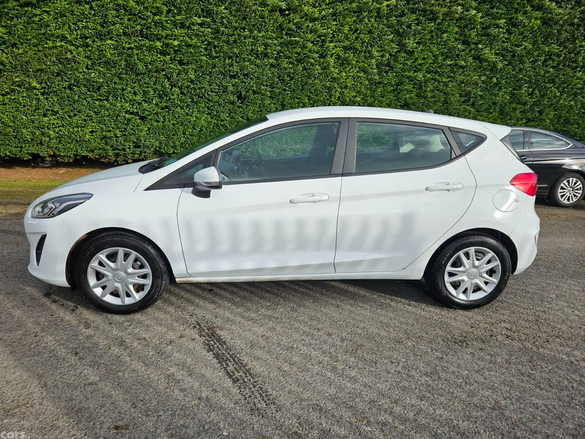 Ford Fiesta Hatchback, Diesel, 2018, White