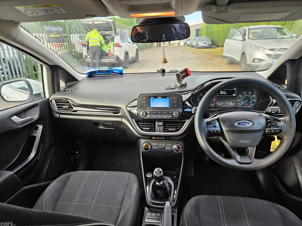 Ford Fiesta Hatchback, Diesel, 2018, White