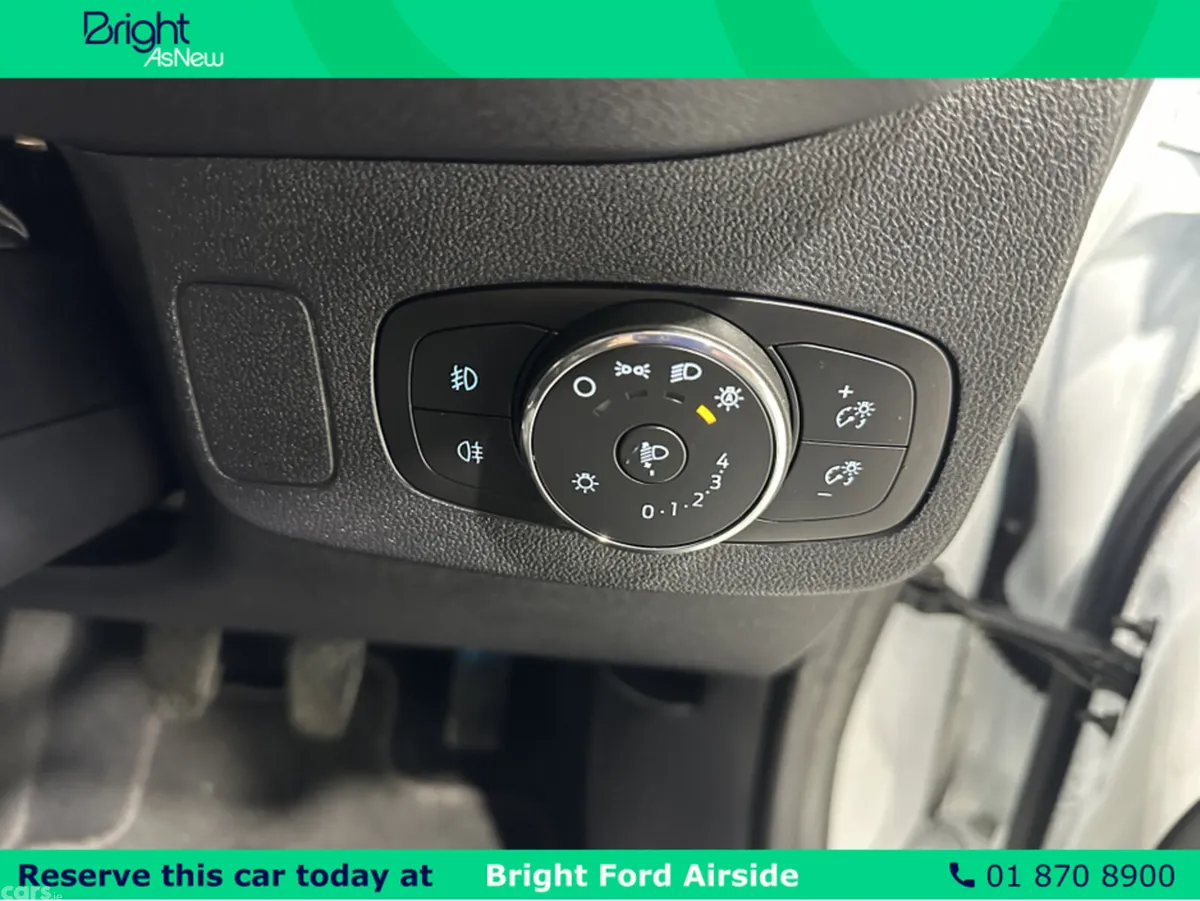 Ford Puma MPV, Petrol Hybrid, 2023, White