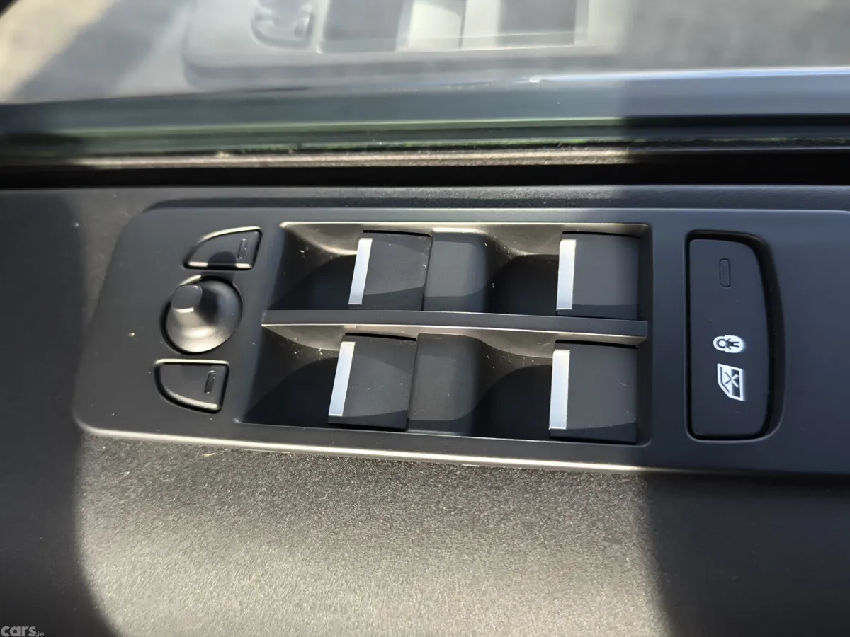 Land Rover Discovery Sport SUV, Diesel, 2020, Grey