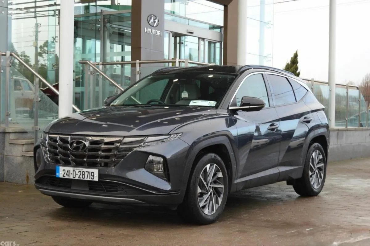 Hyundai Tucson SUV, Diesel, 2024, Grey