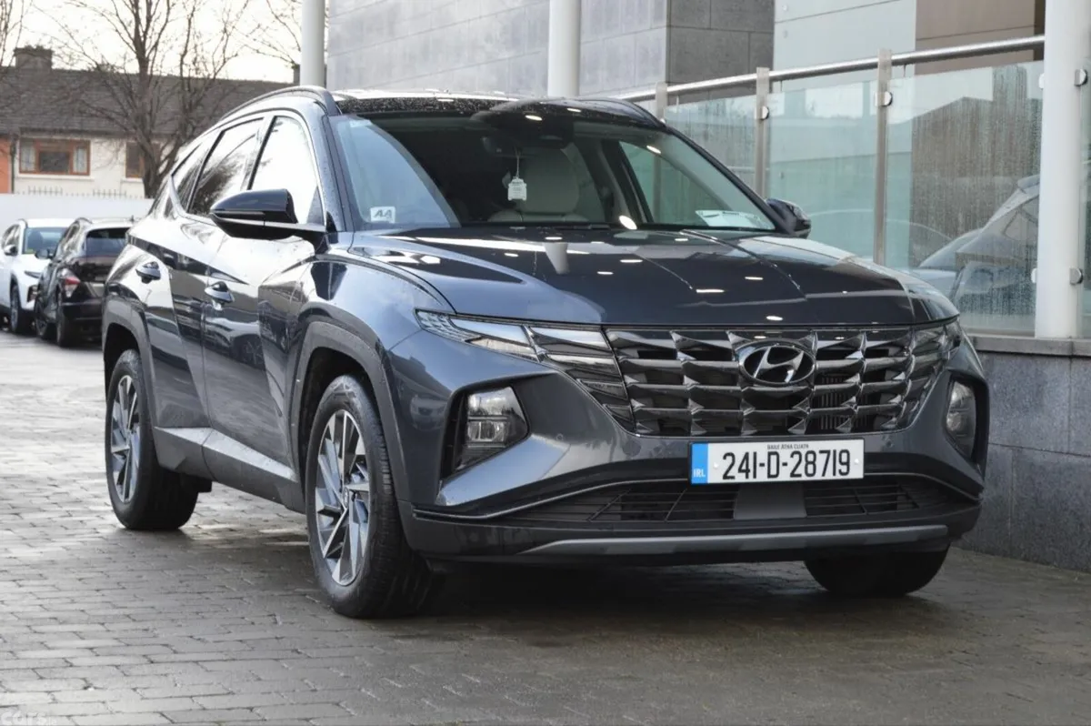 Hyundai Tucson SUV, Diesel, 2024, Grey