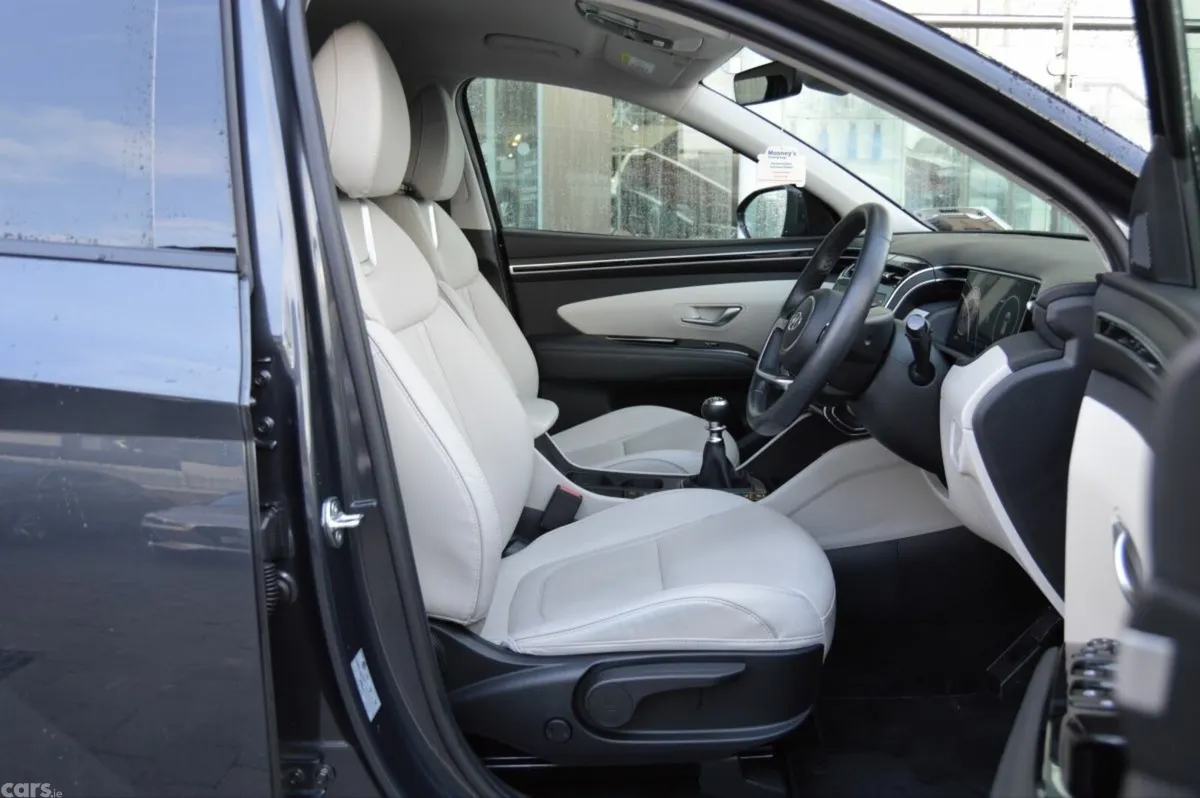 Hyundai Tucson SUV, Diesel, 2024, Grey