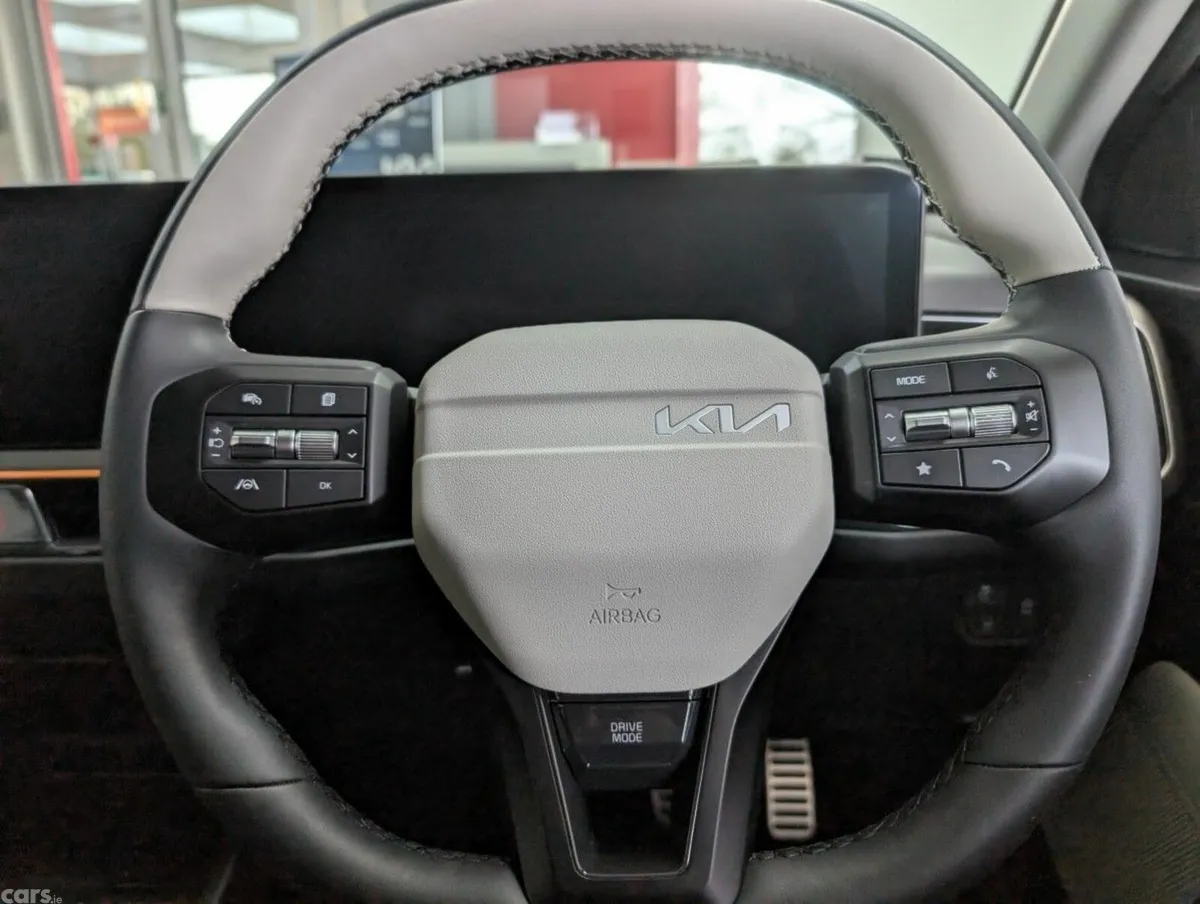 Kia Stonic Hatchback, Petrol, 2027, Silver