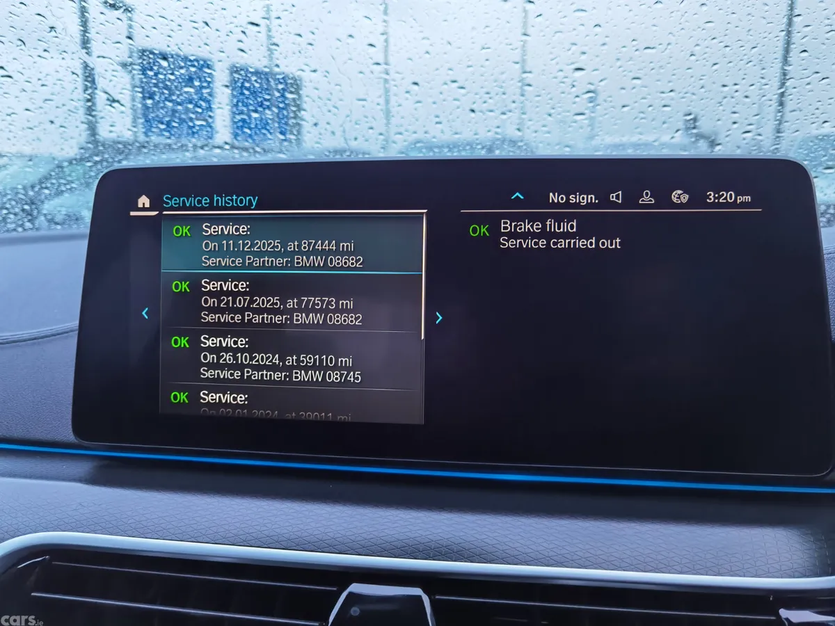 BMW 5-Series Saloon, Petrol Plug-in Hybrid, 2022, Black