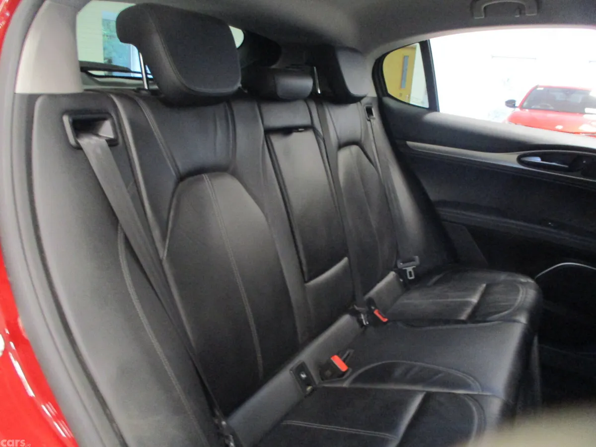 Alfa Romeo Stelvio SUV, Diesel, 2021, Red