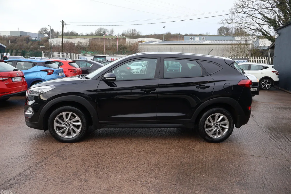 Hyundai Tucson SUV, Diesel, 2016, Black