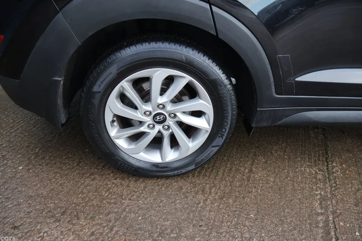 Hyundai Tucson SUV, Diesel, 2016, Black