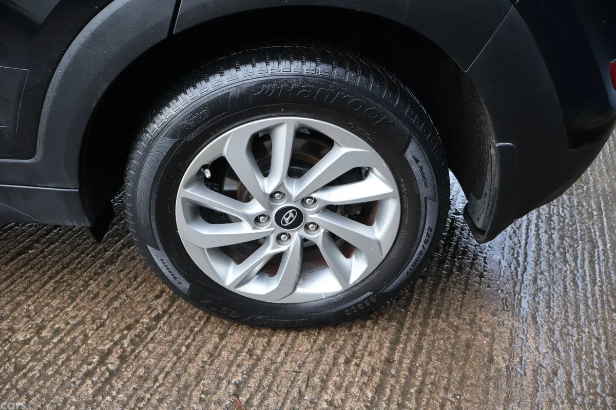 Hyundai Tucson SUV, Diesel, 2016, Black