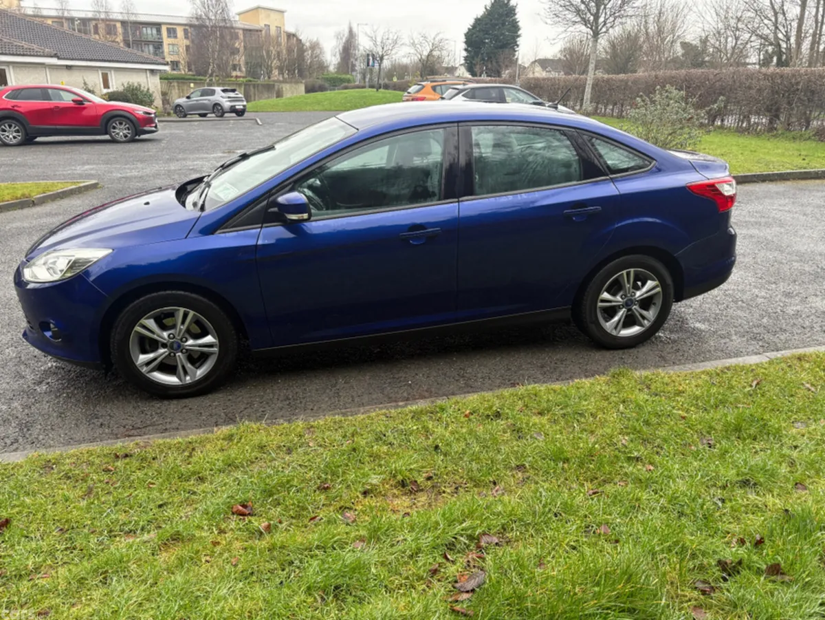 Ford Focus Saloon, Diesel, 2014, Blue