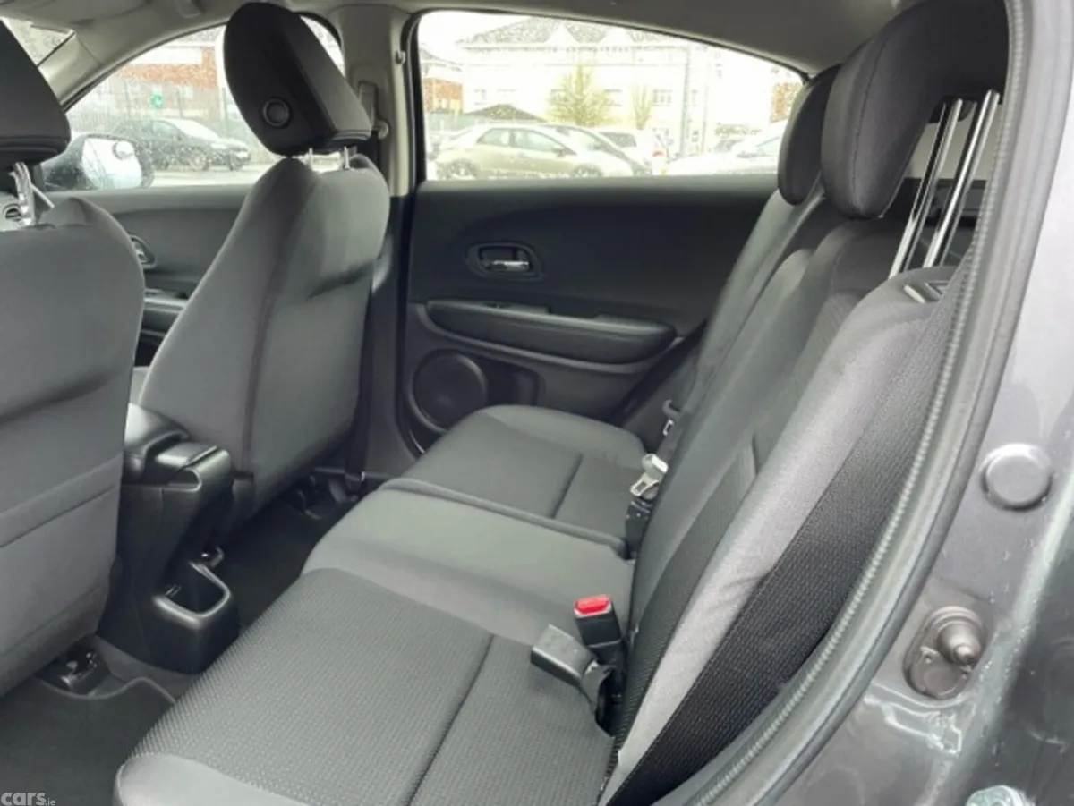 Honda HR-V SUV, Petrol, 2021, Grey