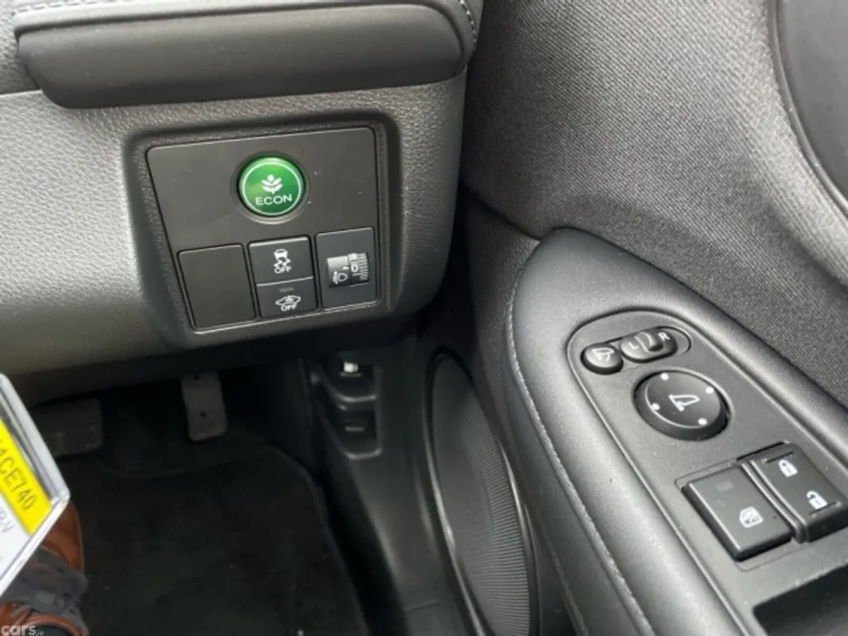 Honda HR-V SUV, Petrol, 2021, Grey