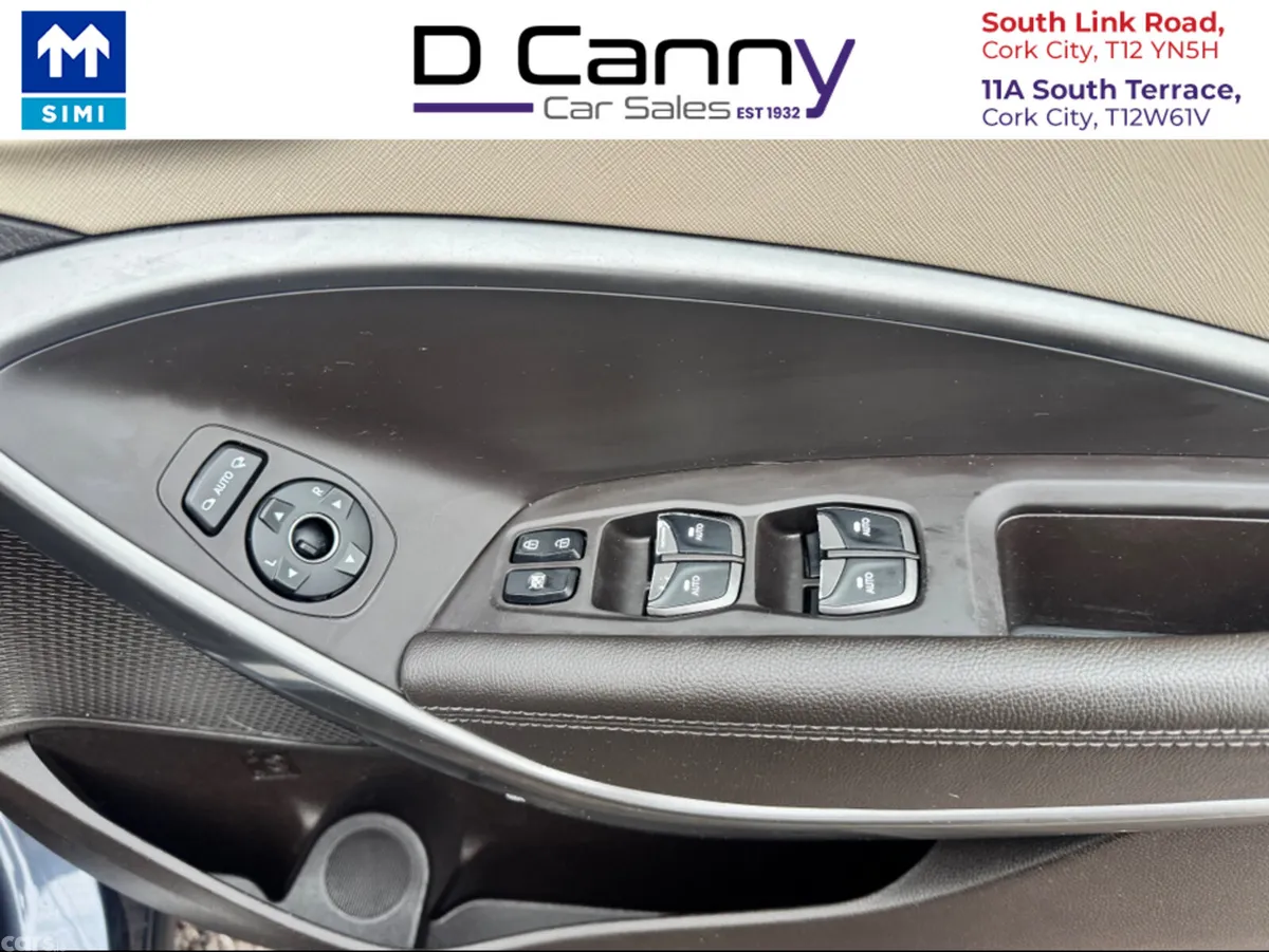 Hyundai Santa Fe Estate, Diesel, 2016, Blue