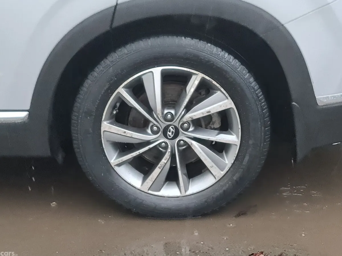 Hyundai Santa Fe SUV, Diesel, 2019, Grey