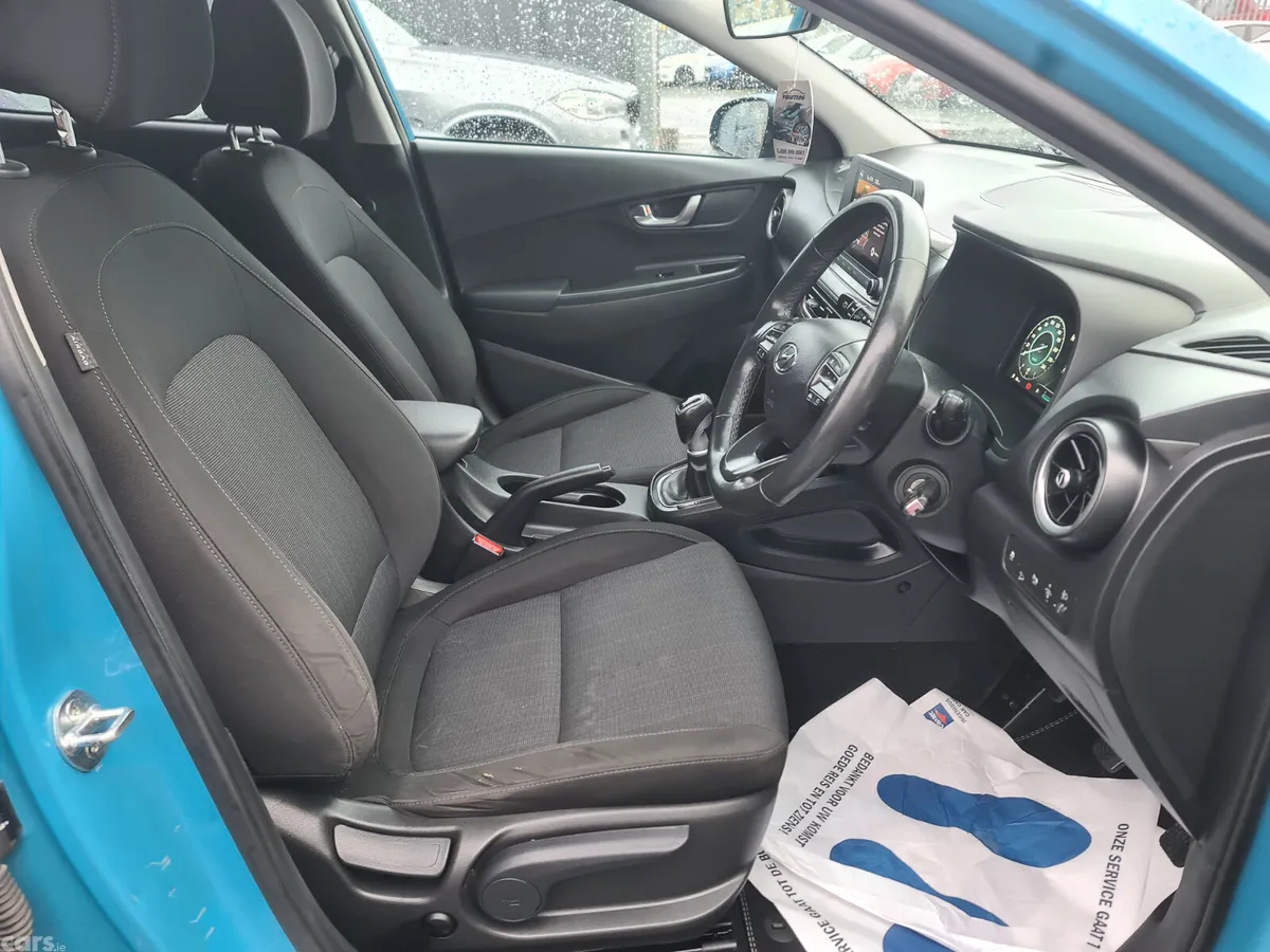 Hyundai KONA MPV, Diesel, 2021, Green
