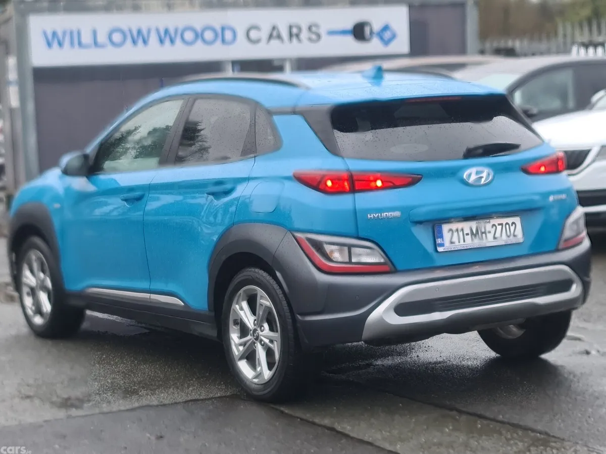 Hyundai KONA MPV, Diesel, 2021, Green