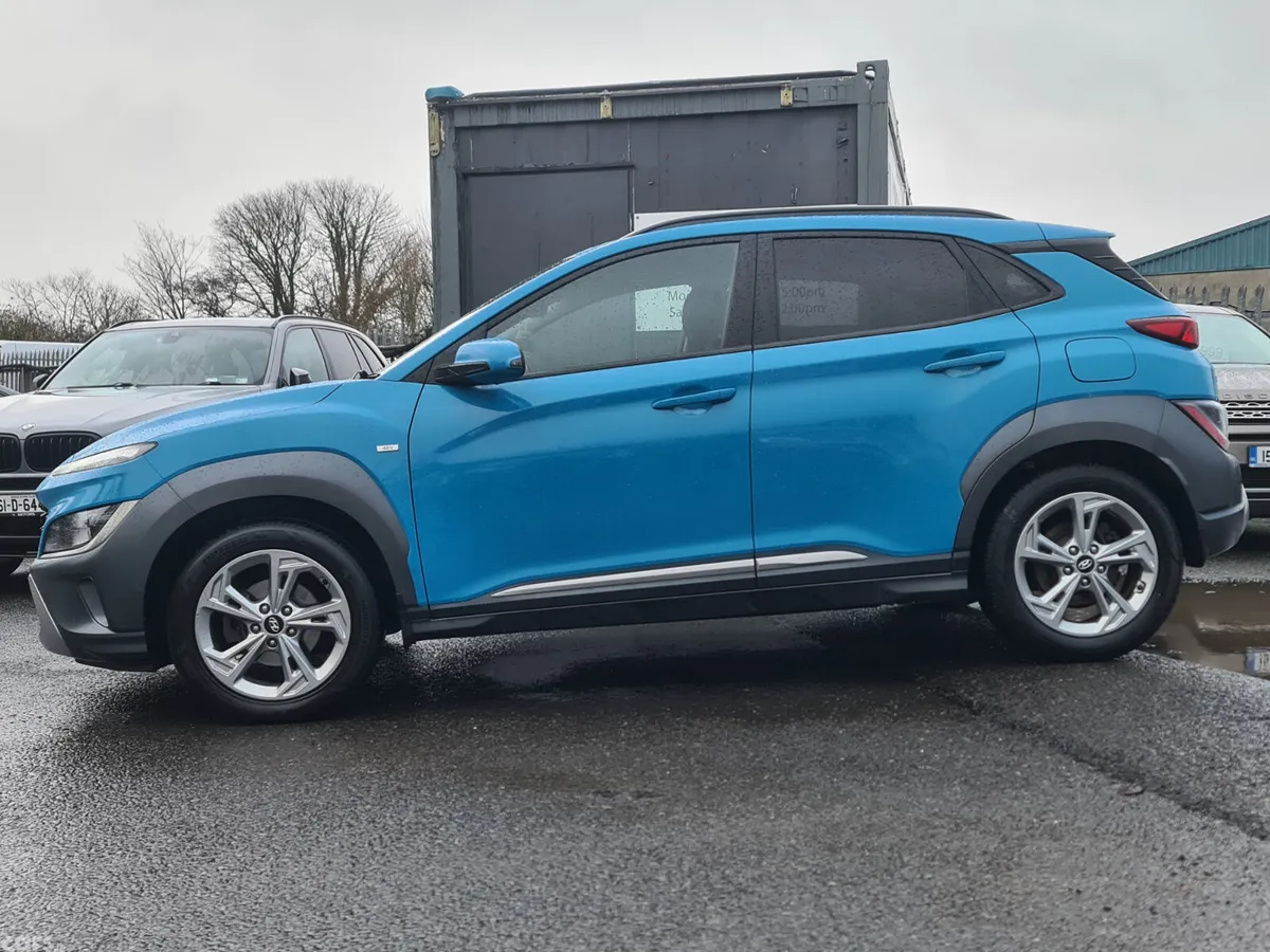 Hyundai KONA MPV, Diesel, 2021, Green