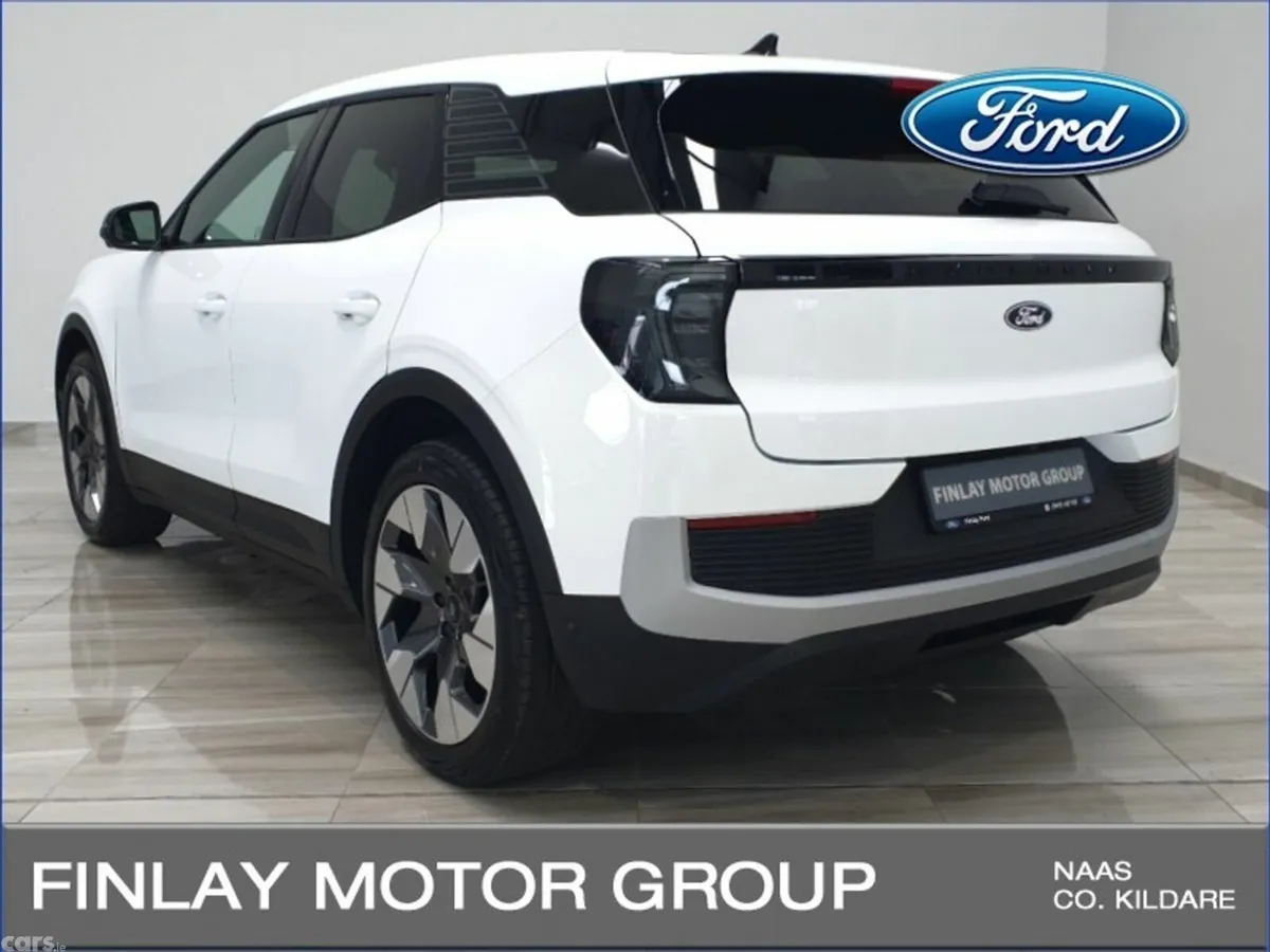 Ford Explorer MPV, Electric, 2025, White