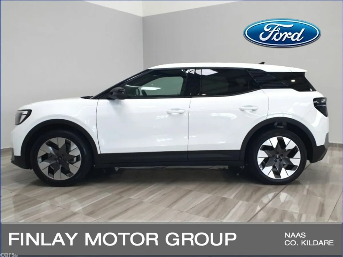 Ford Explorer MPV, Electric, 2025, White
