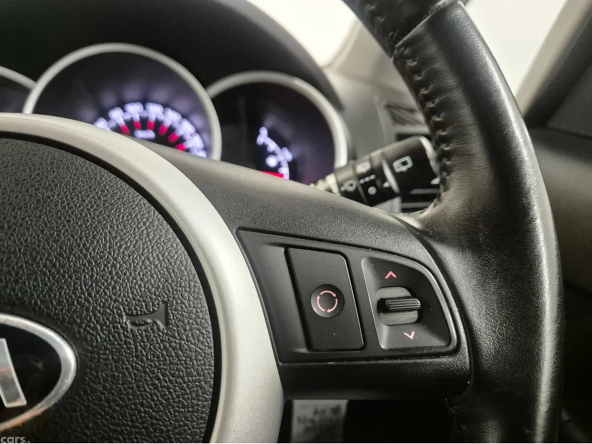 Kia Venga MPV, Diesel, 2015, Blue