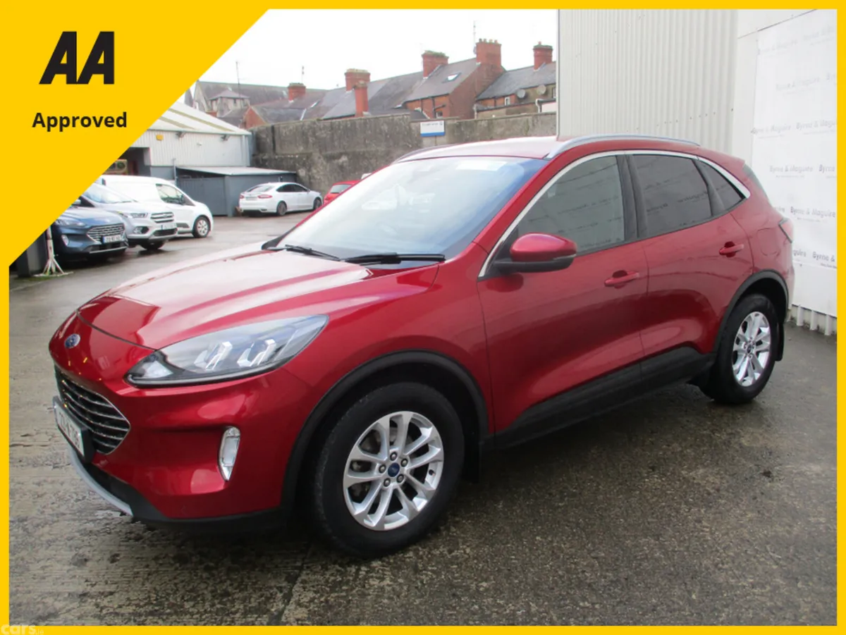 Ford Kuga MPV, Diesel, 2022, Red